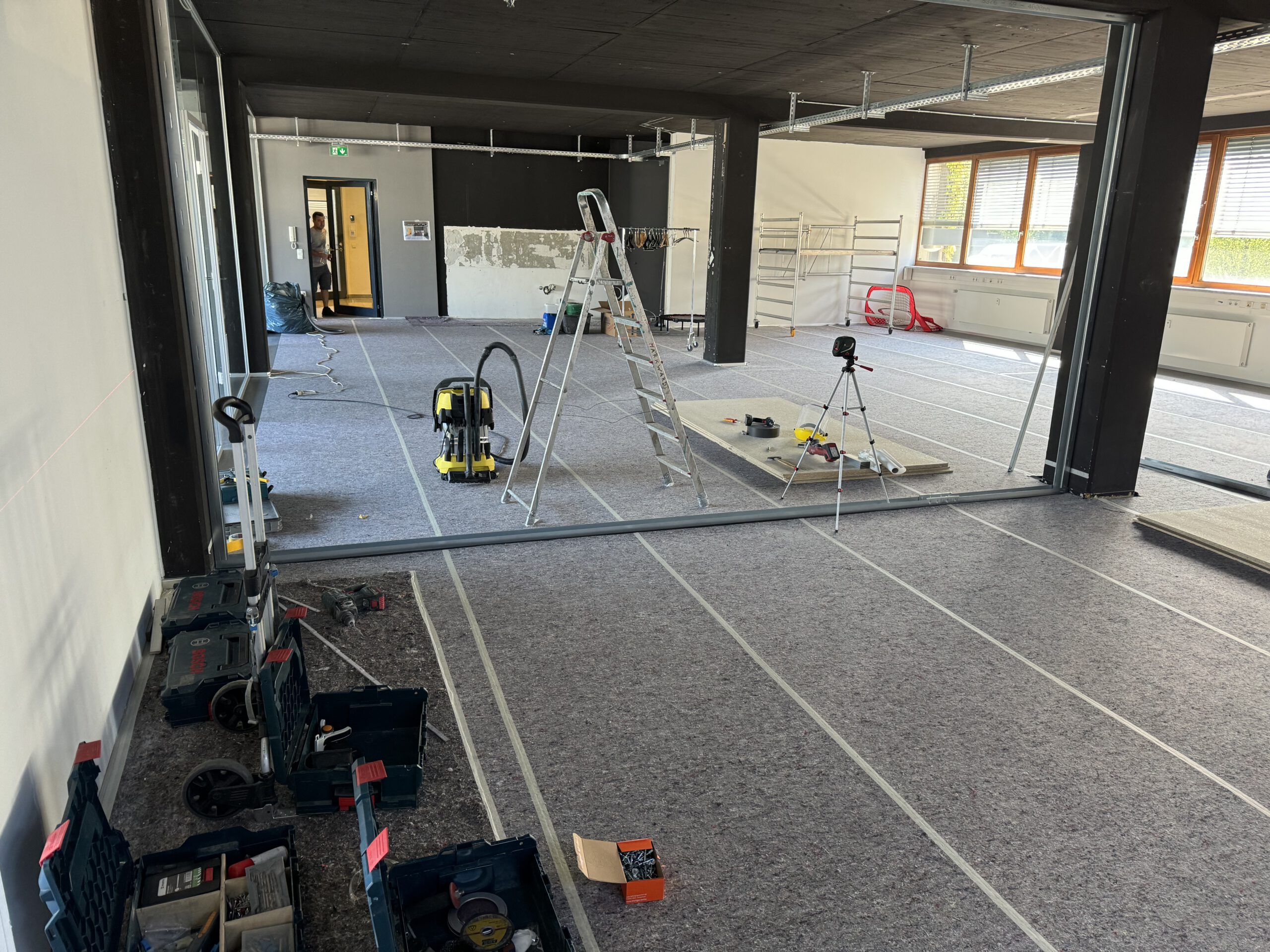 einer-statt-viele-showroom-umbau-2