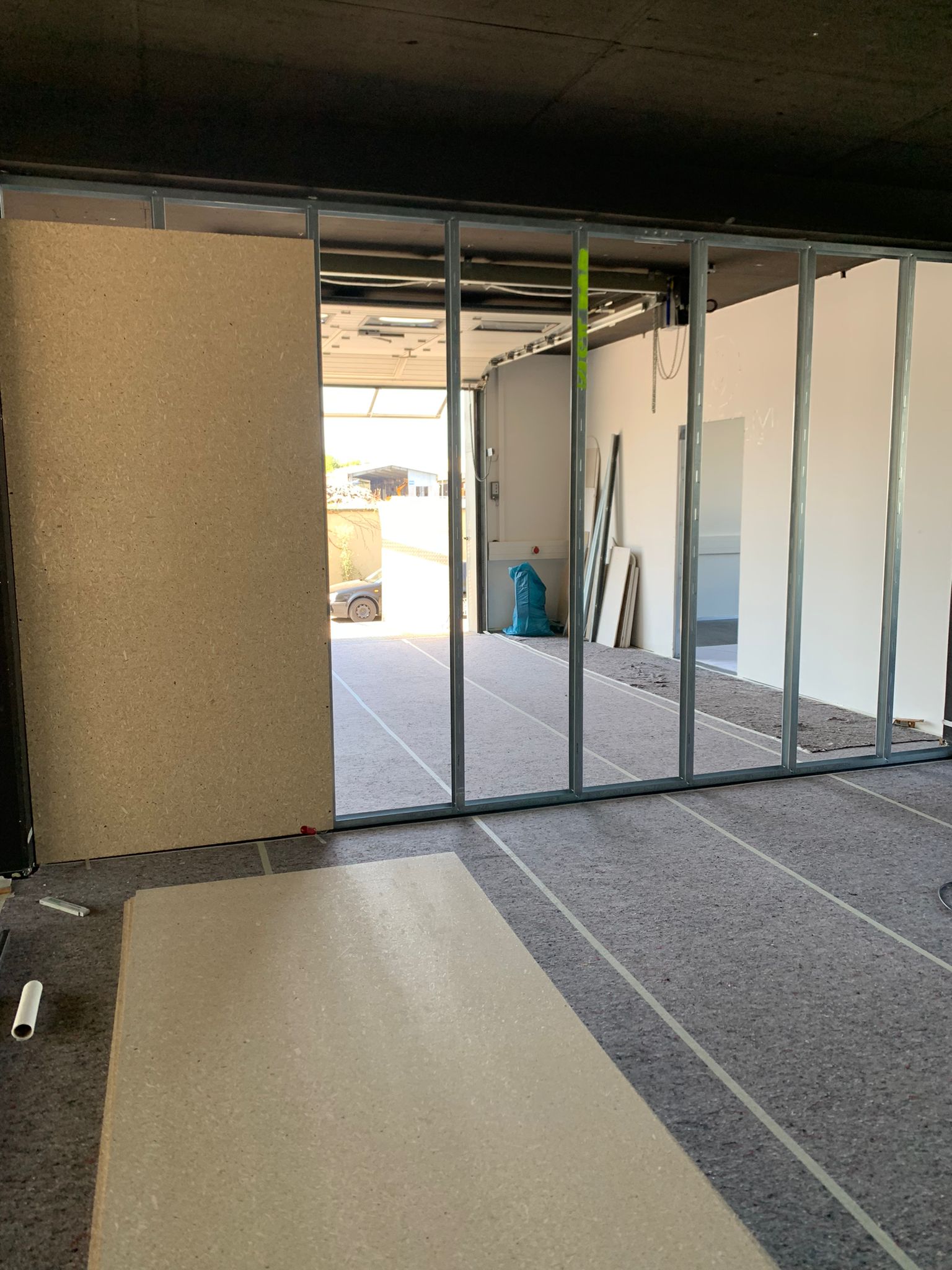 einer-statt-viele-showroom-umbau-6